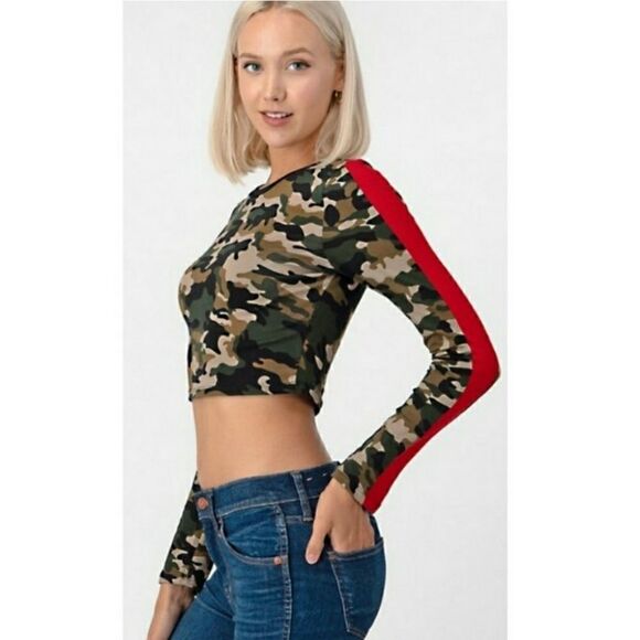 CREW NECK CROP CAMO TOP - Picture 4 of 9